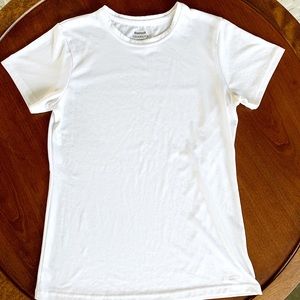 Reebok Play Dry active shirt size M